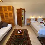 Diana * Kalkan